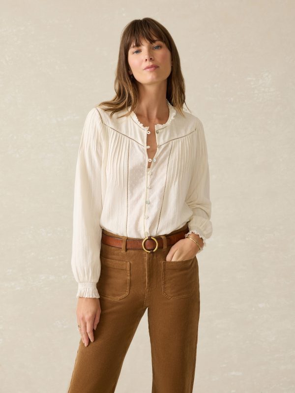 FA24-FAHERTY-WOMENS-WTF2406-EGR-LILY-TOP-EGRET_OM_FRONT_CROP_1.jpg