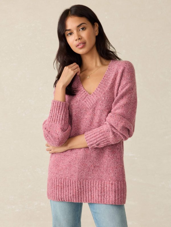 FA24_WOMENS_WTF2428-YSH_DRIFTWOOD_DONEGAL_SWEATER_BERRY_SHAKE_OM_DETAIL1_1.jpg