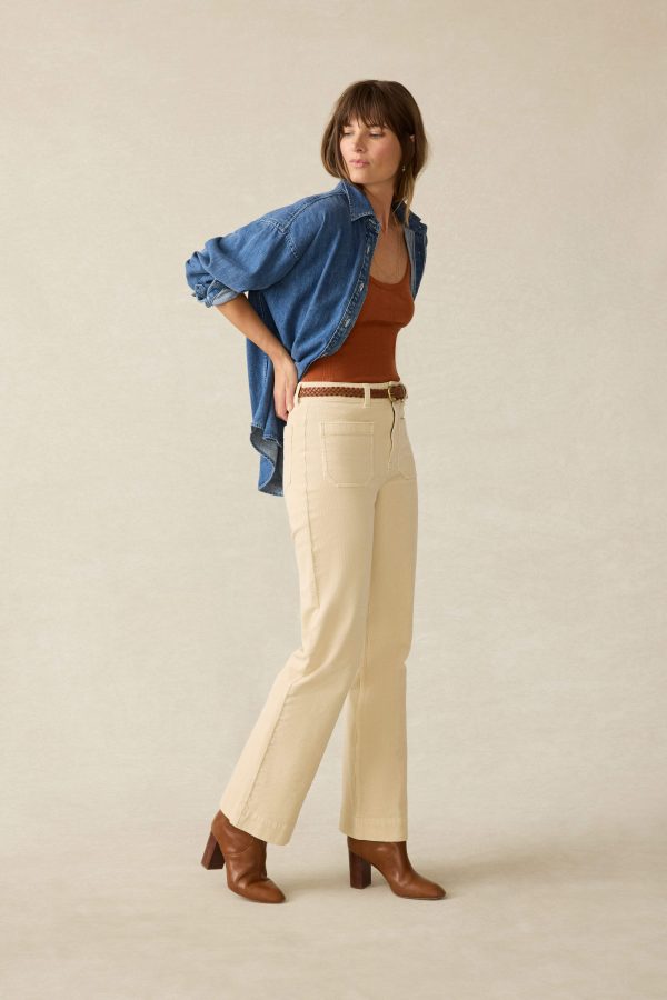 FAH3152_FA24-FAHERTY-WOMENS-WBF2452-SOFTRETCH-CORD-PATCH-POCKET-PANT-SUMMER-SAND_OM_EDITORIAL_1.jpg