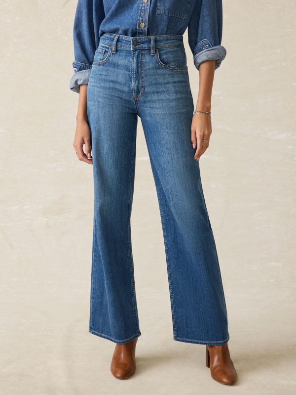 HOL24-FAHERTY-WOMENS-WBS2440-ITW-DREAN-JEAN-WIDE-LEG-INDIGO-OCEAN-WASH_OM_FRONT_CROP_1.jpg