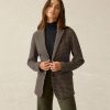 HOL24-FAHERTY-WOMENS-WOH2423-MMH-INLET-HERRINGBONE-BLAZER-MOCHA-MOUNTAIN-HOUNDSTOOTH_OM_FRONT_CROP_1.jpg