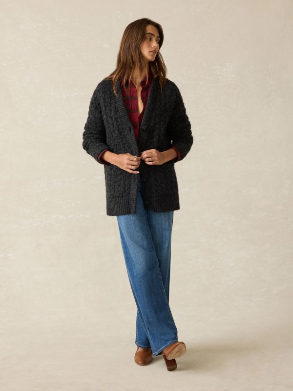 HOL24-FAHERTY-WOMENS-WYH2406-CCH-FROST-OVERSIZED-CARDIGAN-CHARCOAL_OM_FULLBODY_1.jpg