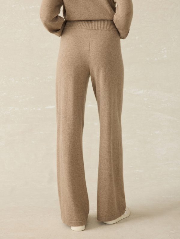 HOL24_WOMENS_WBH2404-DFT_TROPICAL_CASHMERE_PANT_DRIFTWOOD_OM_BACK_CROP_1.jpg