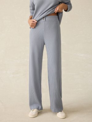 HOL24_WOMENS_WBH2416-RWI_LEGENDWAFFLEWIDELEGPANT_TRADEWINDS_FRONT_OM_WS_1.jpg