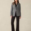HOL24_WOMENS_WOH2424-SHB_INLET_HERRINGBONE_BLAZER_STEEL_ROCK_HERRINGBONE_OM_FULLBODY_1.jpg