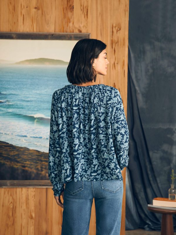 SP24-faherty-womens-WTS2314-BNF-emery-blouse-blue-esna-floral_OM_BACK_CROP_1.jpg